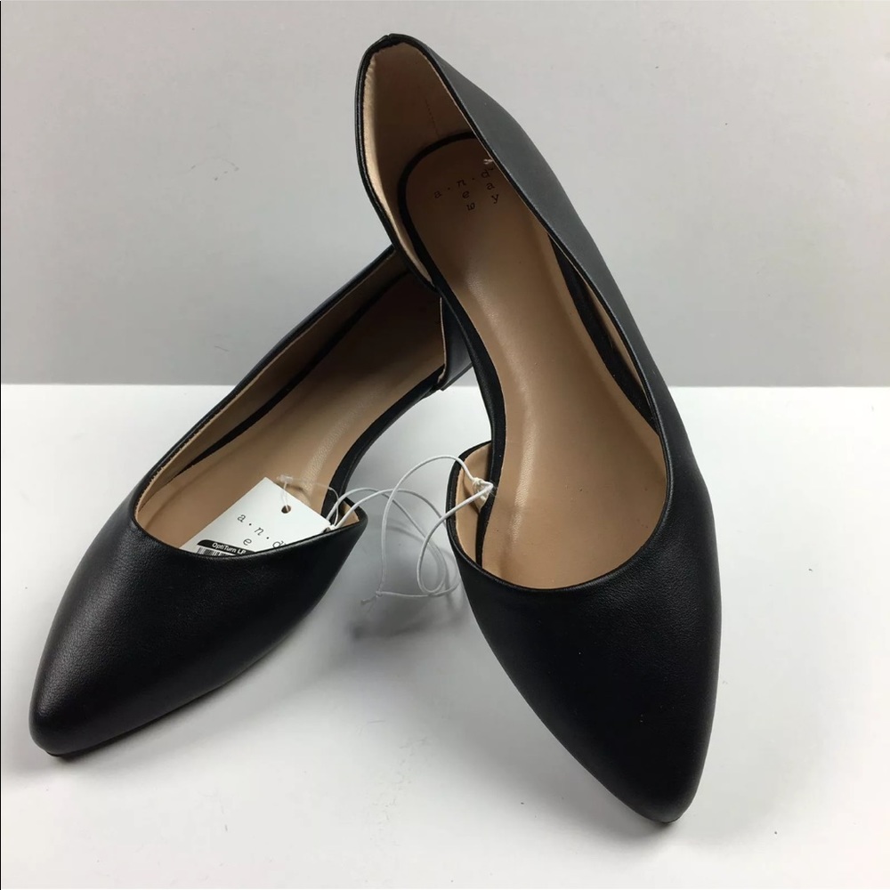 A New Day Women's Size 10 Mohana  Flats Black